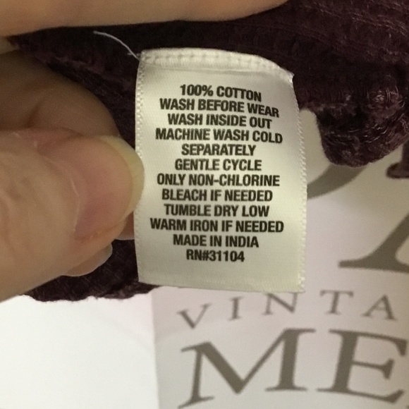 🙀3/$20 WONDERLY~Waffle Knit Pattern with Partial Open Back Pull-Over - Picture 8 of 10